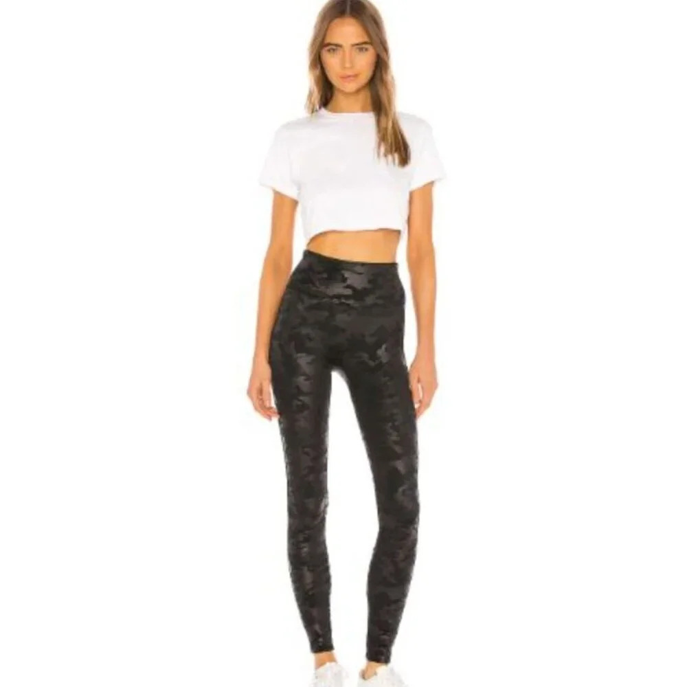 SPANX Faux Leather Camo Leggings-sz Large